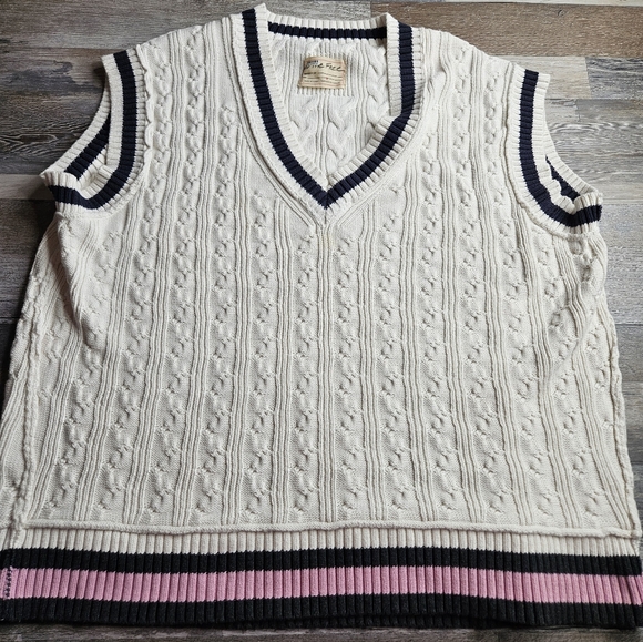 We The Free White Home Game Vest Cable Knit Oversized Sweater Vest Medium - Picture 4 of 14